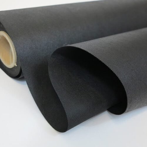 Fizelina noire de fond, accessoire intemporel pour style raffiné et discret