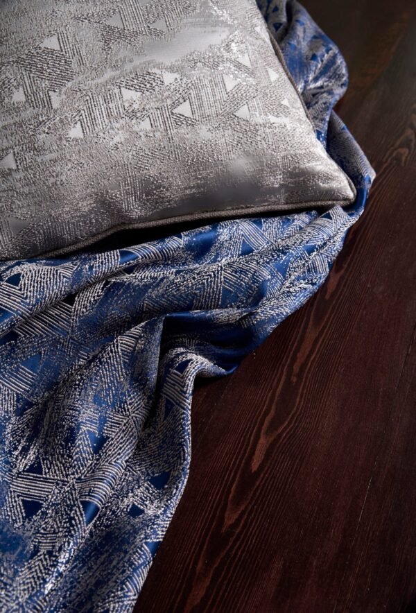 Rideau BAJADERO jacquard 100% PES 305 cm motif vertical