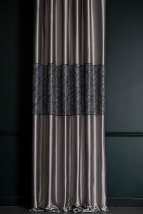 Rideau CHINTAL 100% PES 310 cm largeur 330 cm hauteur motif central 60 cm