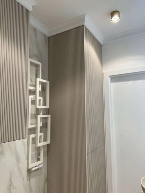 Lamelle Murale Premium Stretto Blanche Satinée L0101P 270cm vue latérale