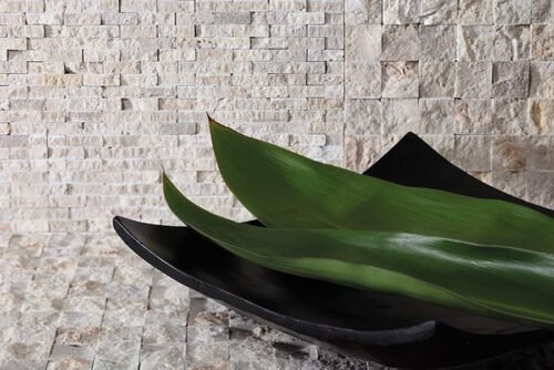 Carreau travertin 30 beige en pierre naturelle pour revêtement mural et sol