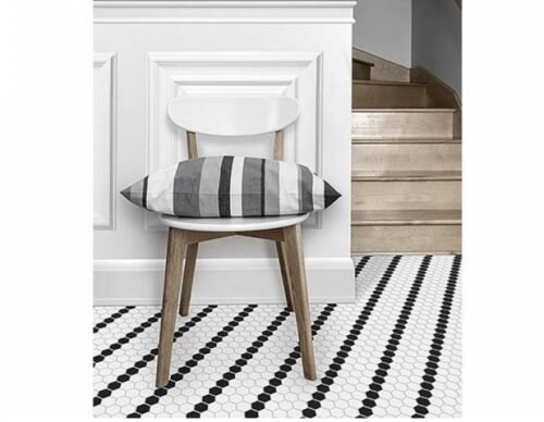Mosaïque hexagonale noir et blanc en grès cérame mat