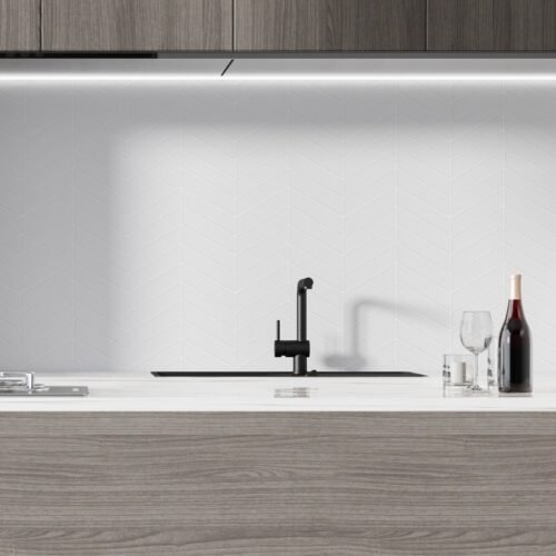 Mosaïque en grés cérame blanc mat au motif chevron