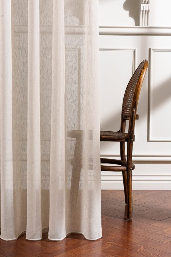 ELARA_DSC07211 Rideau ELARA en tissu uni 75% polyester 25% lin, largeur 420 cm