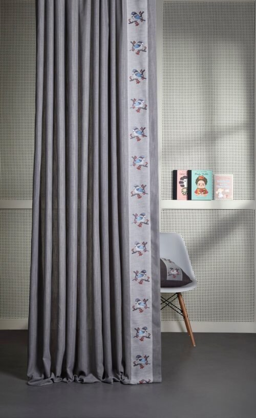 Rideau brodé PINTAME 90% polyester 10% viscose au rouleau